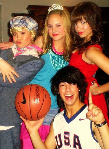 my-tardis-sense-is-tingling:  chlorinne:  Never forget that the cast of Camp Rock