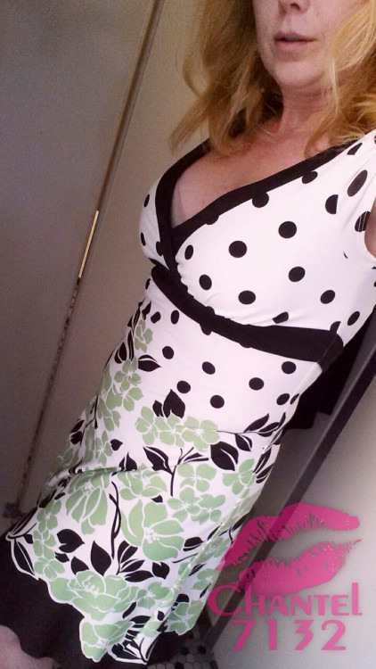 chantel7132-original:  I love this dress…  ;-)  hope your hump day was grand!