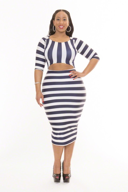killerkurves:  Fabiola:  wearing rue107’s Danielle Stripe Cut Out Dress In Navy 