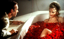 insanity-and-vanity:  - You don’t think I’m ordinary?- You couldn’t be ordinary if you tried.- Thank you. I don’t think there’s anything worse than being ordinary. American Beauty (1999)