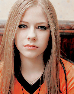 avril-psds:   Hey, this is the psd #16 made by avril-psds. It’s totally free and