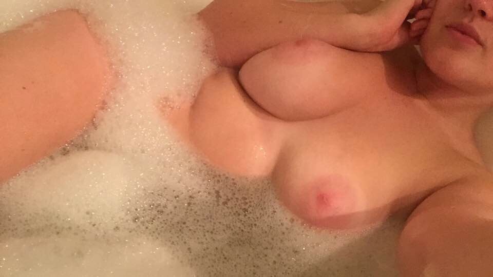 daddys-hot-whore:  Cleaning up to get dirty again
