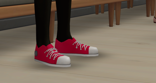 Kagami’s shoes done. Took more than I wanted cause I don’t like making shoes.