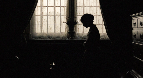 yelena-belxva:Jane Eyre (2011) Dir. Cary Joji Fukunaga  ↳ Mia Wasikowska as Jane