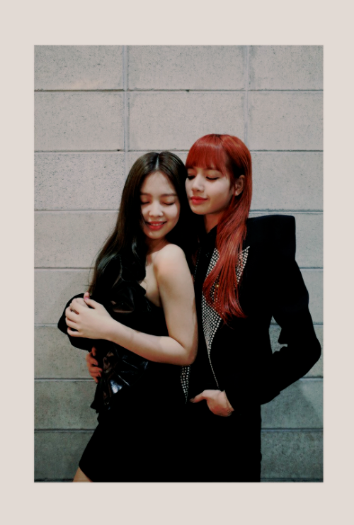 jenlisa wallpapers {for cellphone}like if you saverequest more hereenjoy!