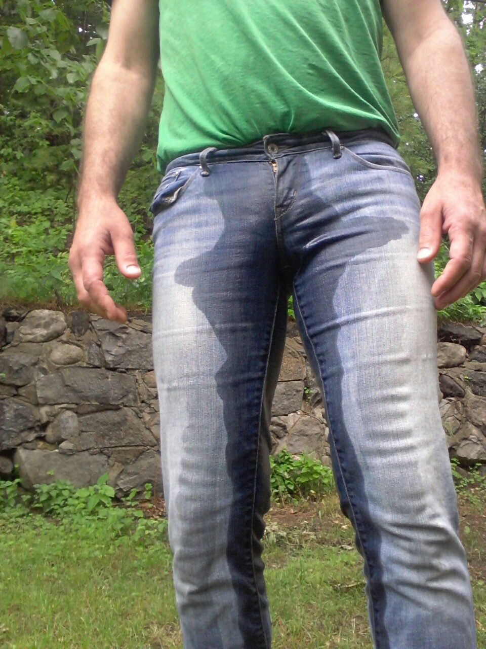 bgroovymike: ipmypantz:  These jeans have been pissed about a dozen times. faggot