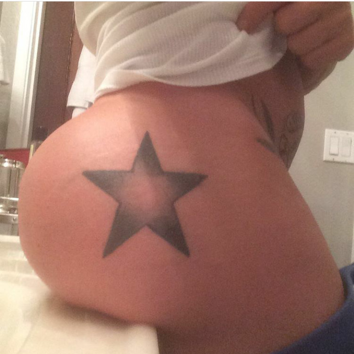 miguel2432:  Justin …The Ass KING👑                                         🍑