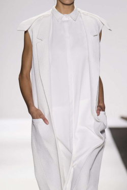 givenchyrunway: Academy of Art University Spring/Summer 2015 