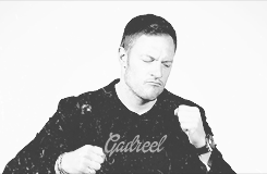 outoftheshadow00 - One Million Fandoms