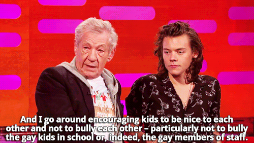 fandomsaremyfavoritething:IAN MCKELLEN IS A TREASURE AND WE MUST PROTECT HIM WITH OUR EVERYTHING