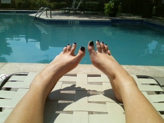 official-tsjamiefrench:  Out tanning, ‘cause I give a shit about my product. www.tsjamiefrench.com