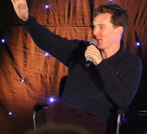 alipeeps: Am still working my way through my many *many* photos from Benedict’s talk at the El