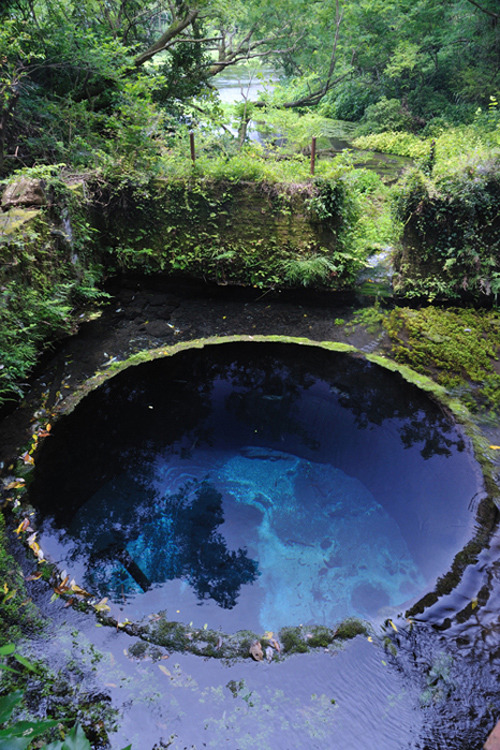 themoonphase:  Spirituality and Earth