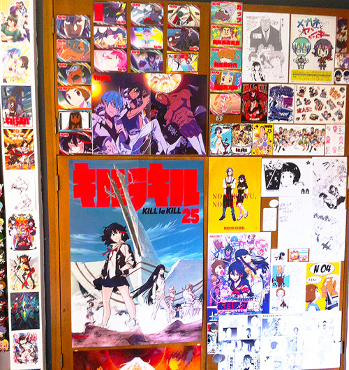 h0saki:  Comparing this to my KlK collection from 3 months ago, I once again realized that this ridiculous show kill la killed me…  <3 <3 <3