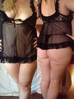 mysweetsoakedpanties:  I’m loving this lingerie :)