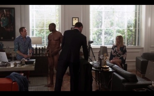 nudialcinema: Devonric Johnson nudo in “Ray Donovan” (ep. 4x06)