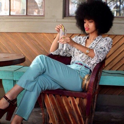 Afro chic fun #2frochicks #teal #Afro #platforms #Bighair #Naturalhair #Chic