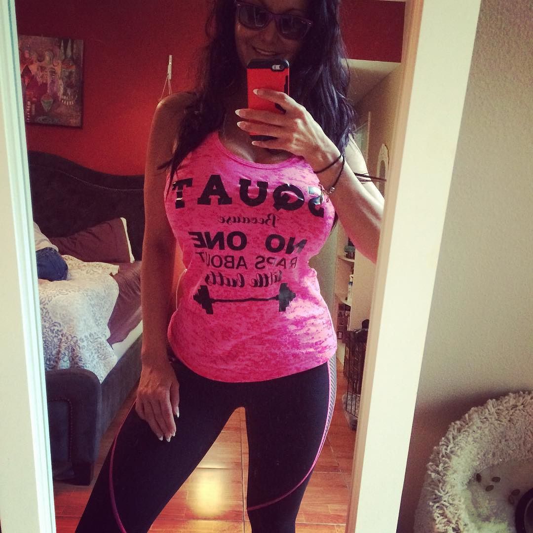 Good Morning&hellip;it&rsquo;s leg day! by theavaaddams