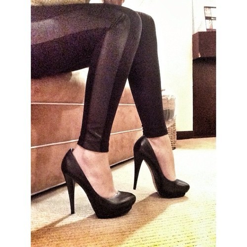 http://prettycd.tumblr.com/post/89586890629