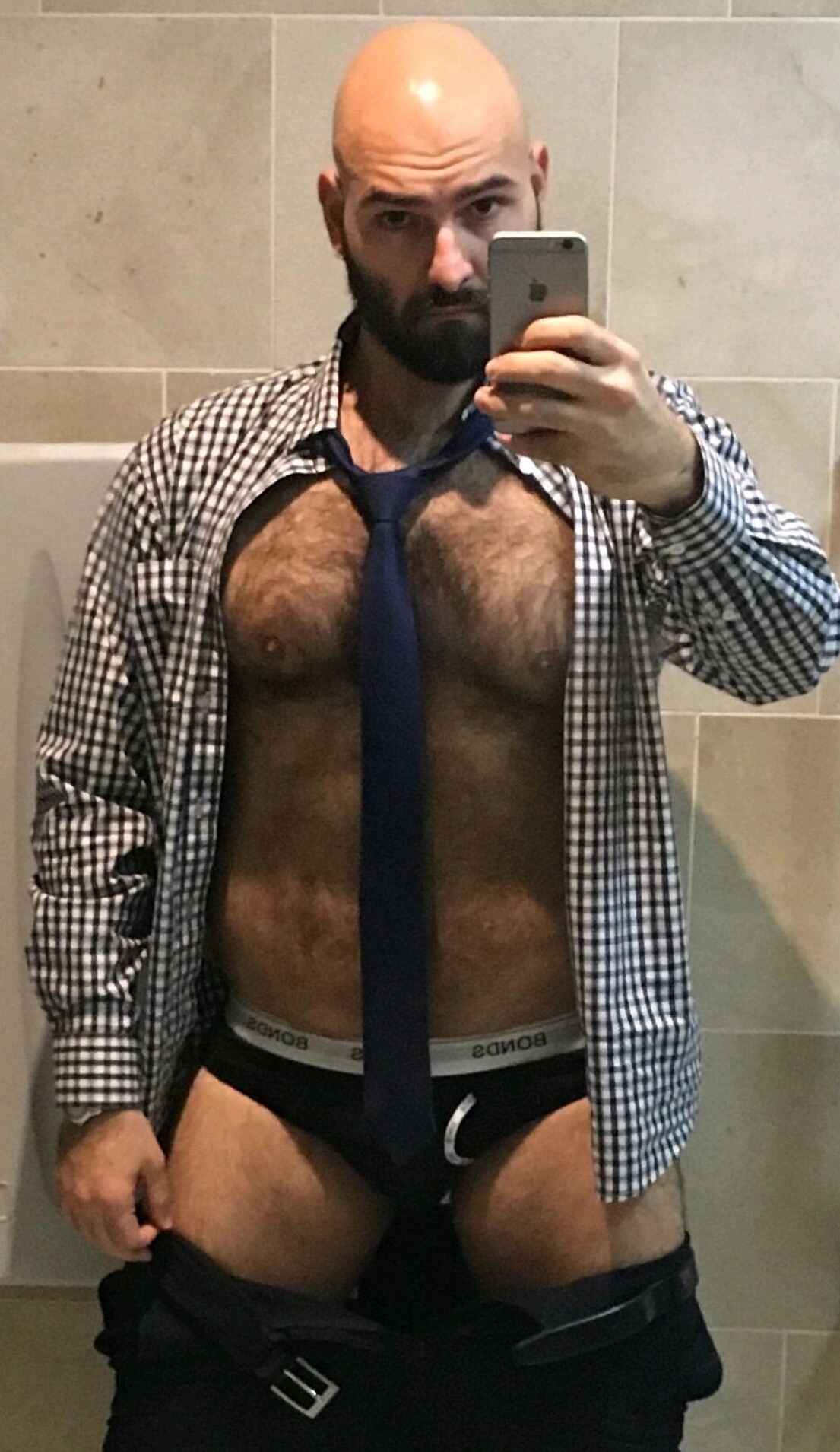 Follow my two hairy men blogs:http://sambrcln.tumblr.comhttp://hairysex.tumblr.com