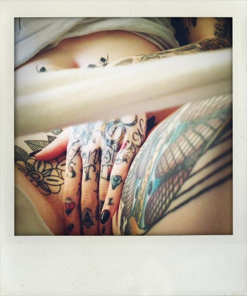 1-0-1inkedgirls:  thugxwife