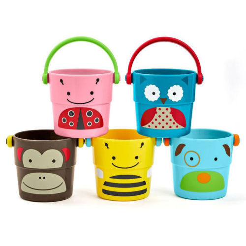 Skip Hop toys! Skip Hop Zoo Squirties Bath Toy - 4 Piece (US link) Skip Hop Zoo Stack N Pour Buckets