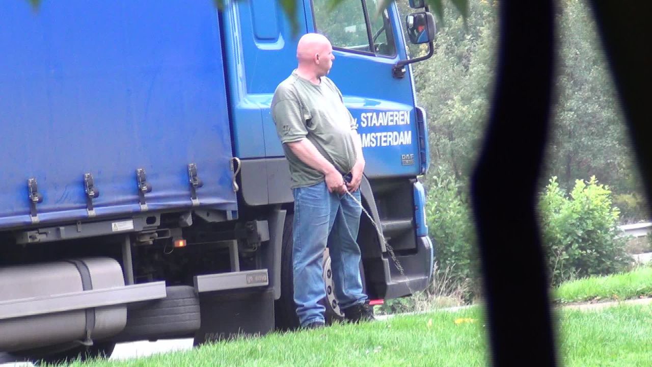 Manhunt000 Truckers Pissing On Hidden Cam Whoa…my New Favorite Site