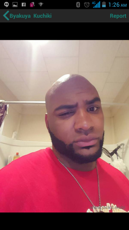 pussybutt1:  fcsdtrmntn:  This dude fine as fuck  Cutie I want to fuck him 