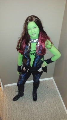 sharemycosplay:  #Cosplayer Ciao-7 as Gamora from #Marvel’s Guardians of the Galaxy. #cosplay #submissionhttp://ciao-7.tumblr.com/Visit Sharemycosplay.com for more cosplay!