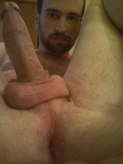 hair-men-bb:  ** follow +10.000 pics:  Bear, Boys, Group, Black, Huge stuff**  (email me your XXX photoes or submit them HERE )