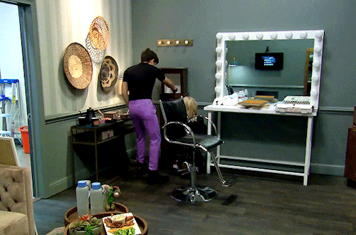 undertheniall: Niall and Julia in Escape Room