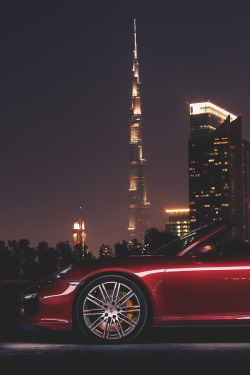 imposingtrends:  Dubai Porsche | ImposingTrends