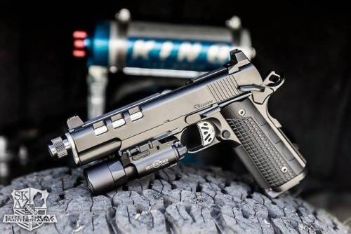 Weapons Lover