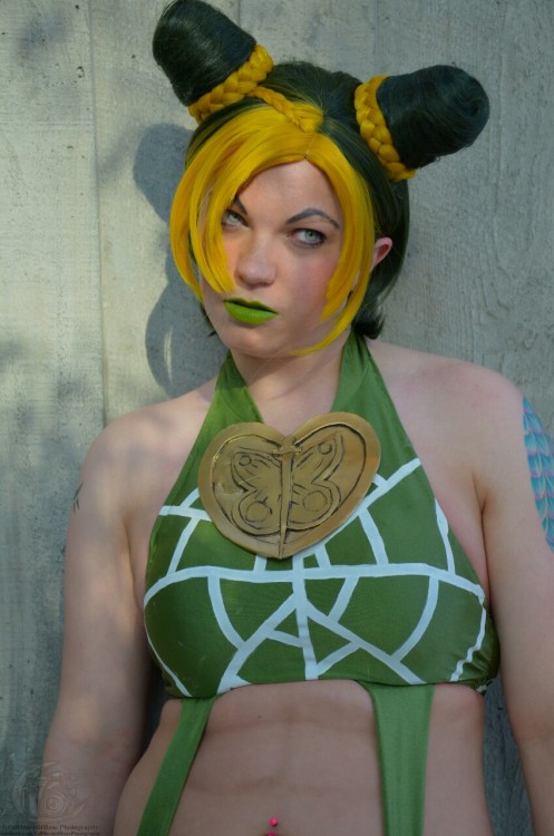 judal-babu:I got more shots of Jolyne back from sak. I can’t wait to wear this again! Pictures by Fallmoonlit Rose Photoagraphy 