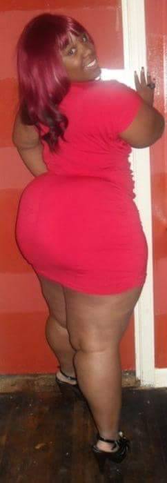 Thick women/ BBWs