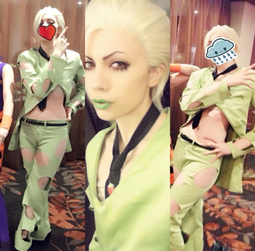 What is green? So I jojo-ed over the week at NewCon. Soon I will have a professional photo shoot&hel