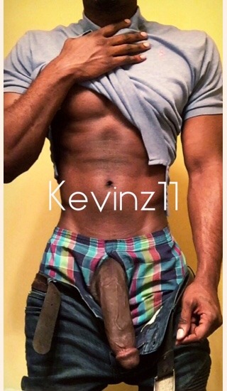 diorminaj:  DAMN I LOVE HIS DICK 