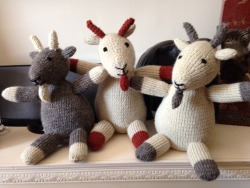 lovebramblybearfriends:  The three billy goat gruff :-) Soon to be on etsy