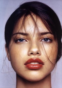 the-original-supermodels:  young Adriana