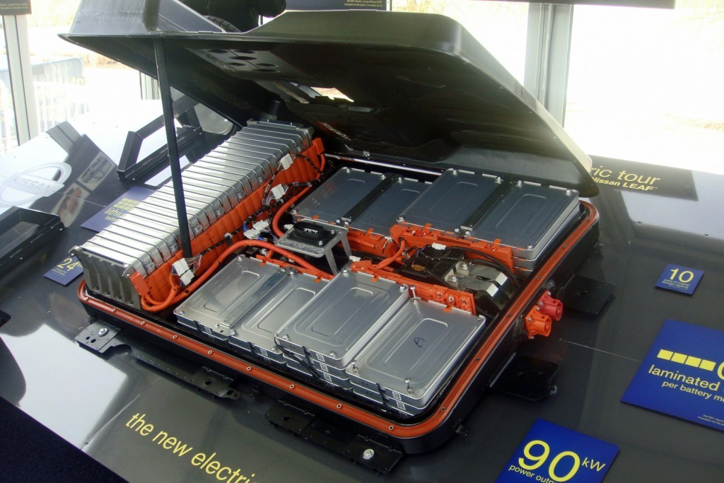endalldisease:  Tesla Motors Launches a Home Battery Power Pack for Off-The-Grid
