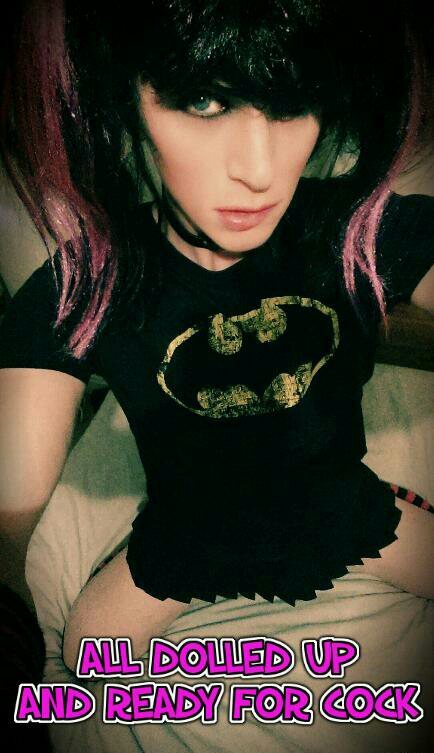 sissyservicegurls:  jenna-cd:  Making myself cute for daddy   so sexy