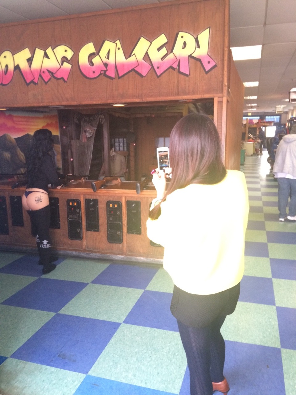 katrinajadefetishmodel:  i met a fan from china who wanted a pic of my tattoo so
