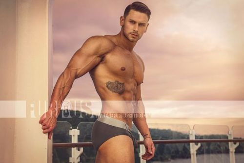 yortamn: Chase Ketron (18)