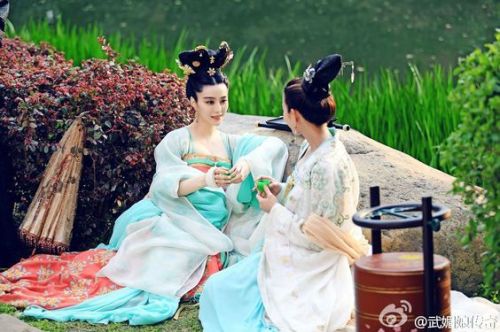 The Empress of China (set the Tang Dynasty), starring Fan Bingbing. (Click to enlarge)