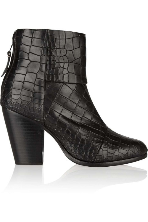 High Heels Blog Classic Newbury croc-effect leather bootsSearch for more Boots… via Tumblr