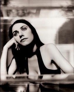 bitterdoll:  PJ Harvey 