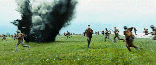 avtomatkalashnikova:zacharylevis:19172019 › dir. Sam MendesCinematography by Roger Deakins@debaucher