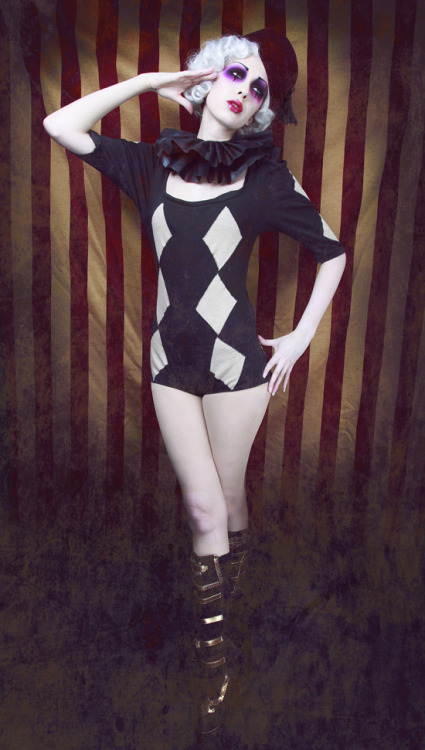 theblacklacedandy: swiczeniuk:  iwanttomarryanaltmodel:  This is Anna Swiczeniuk aka Anna Krohnistic