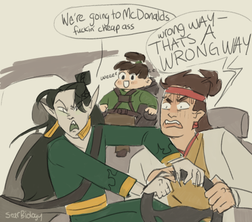 lunarapocolypse: starbiology: mcdonals Bold of you to assume Lang Qianqiu would let Qi Rong drive. N