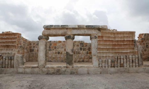 Archaeologists discover ancient Maya city at Mexico construction site | Mexico | The Guardian Resear